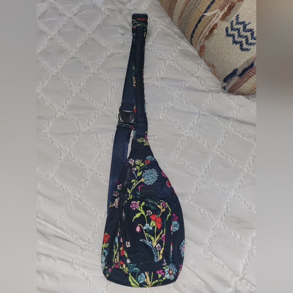 Vera Bradley cross bag